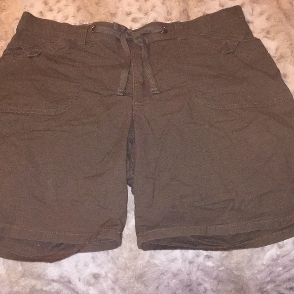 Lee Pants - Lee Army Green Shorts 14 Medium